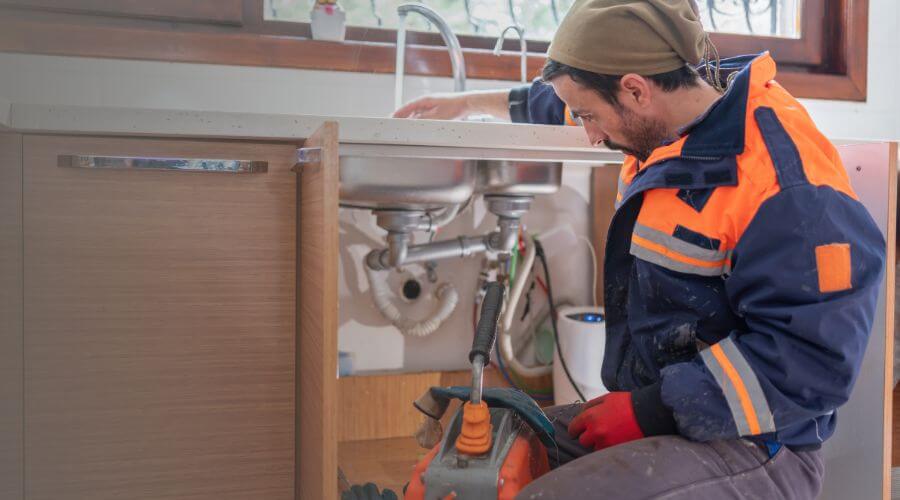 Local annual plumbing maintenance in Brookfield, OH